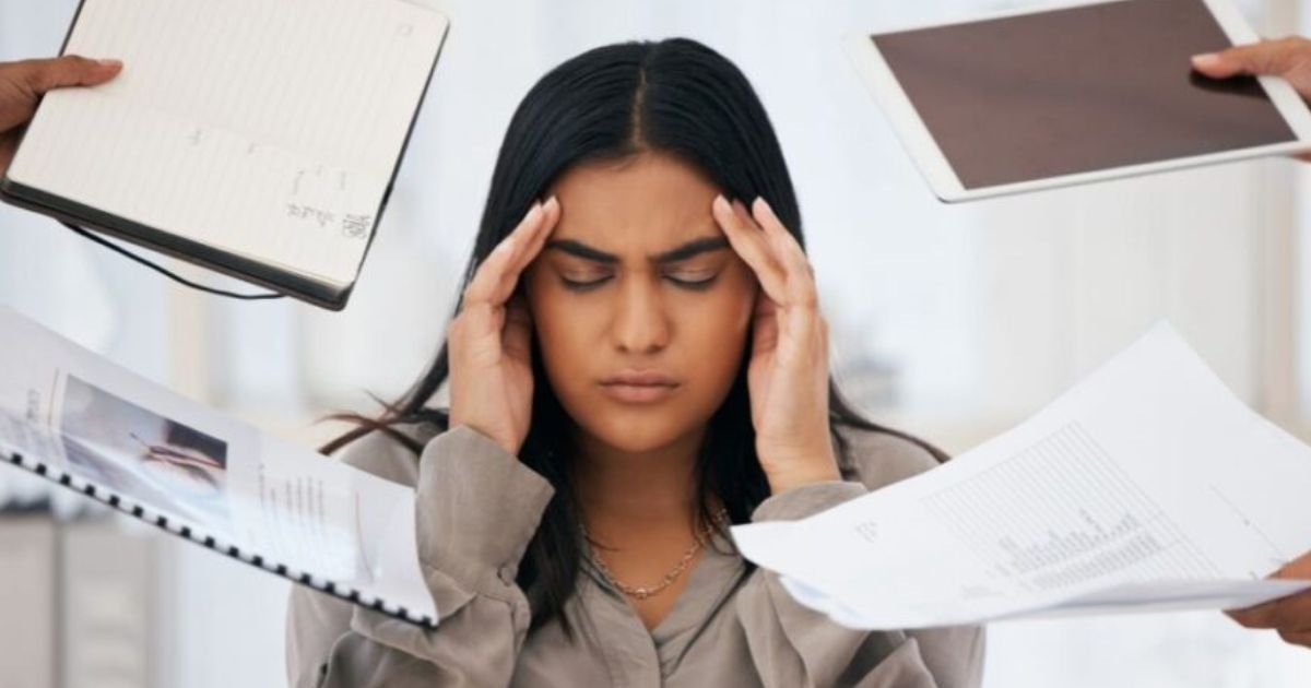 Study Links Volatile Work Hours to Burnout and Health Issues